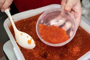 Ежегодно с Камчатки вывозят нелегальную икру на 3 млрд рублей