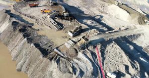 Пришло время отбирать лицензии у нерадивых золотодобытчиков