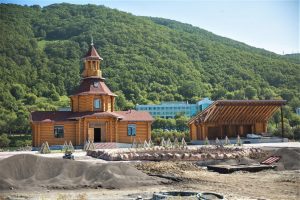 Владелец этнодеревни, засыпавший часть Култучного озера, избежал штрафа