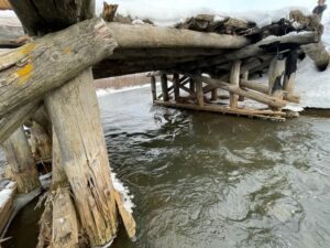 Экологически опасный мост в Петропавловске демонтируют