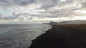 Загрязнение воды на Халактырском пляже носит сезонный характер