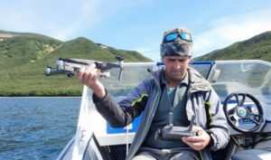 На Камчатке дроны ищут гнёзда нерки