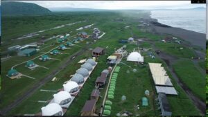 На Халактырском пляже выявили нарушителей водоохранной зоны