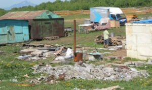 На Камчатке на сельхозземлях устроили свалку строительного мусора