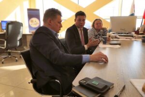 КМНС и вылов лососей: какие могут меры поддержки от региона?