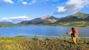 На Камчатке изучают эволюцию рыб в уникальном вулканическом озере