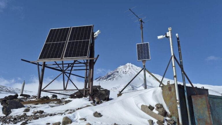 На Камчатке заработала новая станция слежения за вулканами